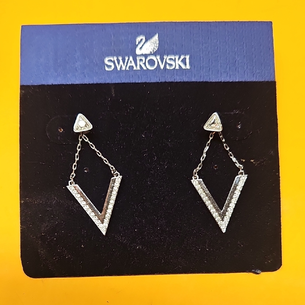 Swarovski Silver Crystal V-Dangle Earrings
